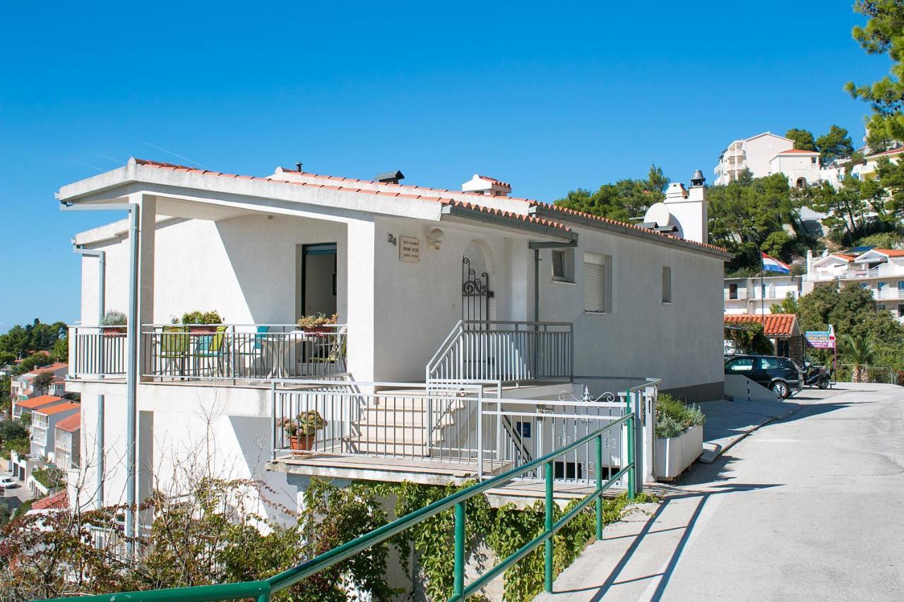 Appartement House Ursic à Brela Extérieur photo